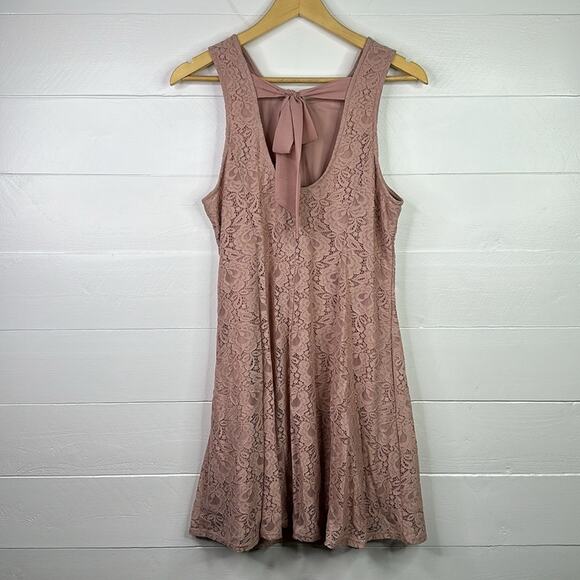 SPEECHLESS Blush Pink Lace Sleeveless Back Tie Knee Length Dress Pockets Size XL - Picture 2 of 11